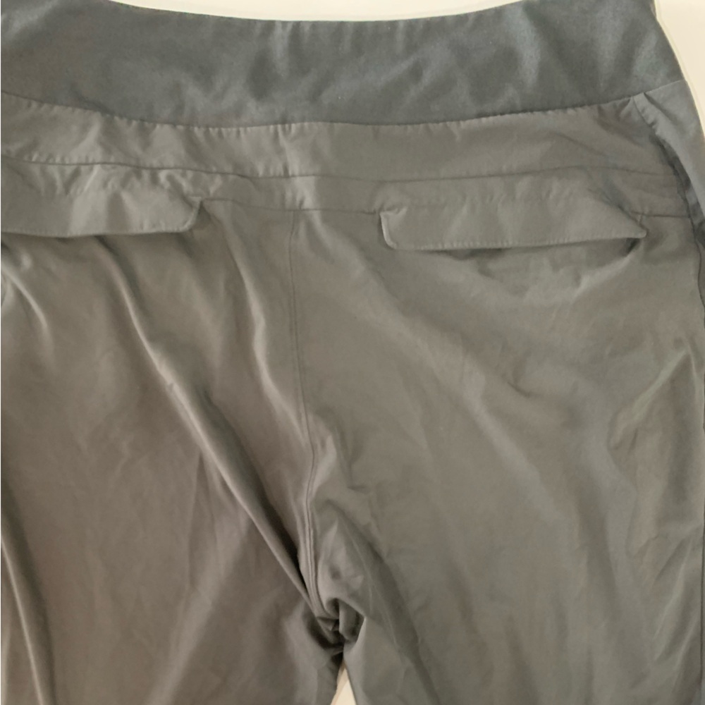 Athleta Soho Cropped Joggers, Charcoal, lightweight athletic pants Size 14 - Picture 5 of 5